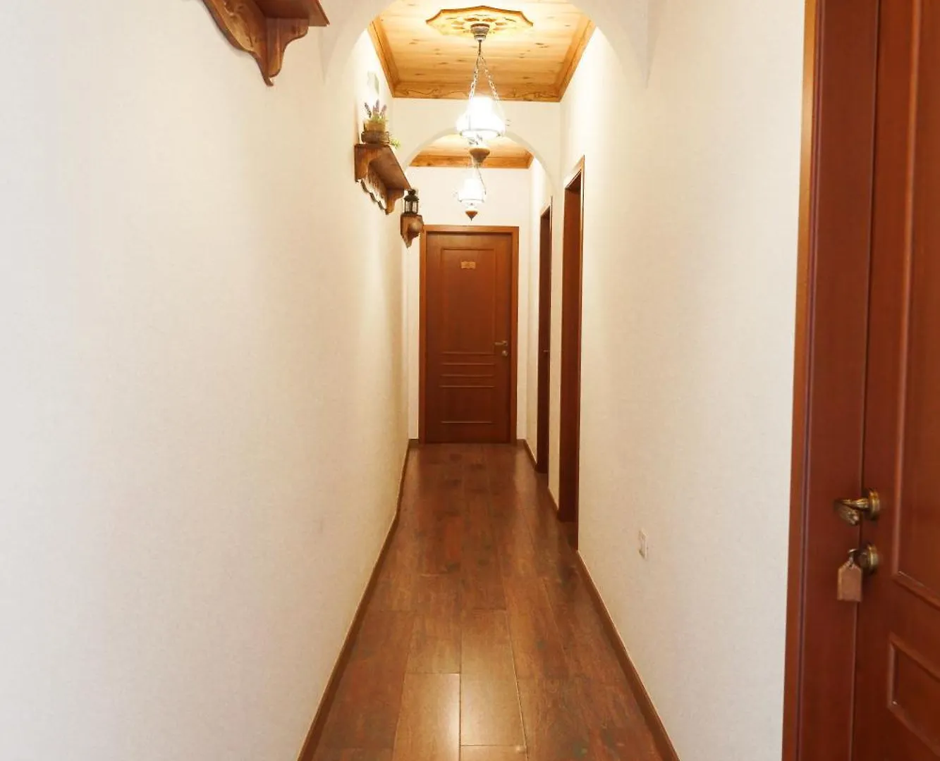 Hotel 4 Rooms 1940 Gjirokaster