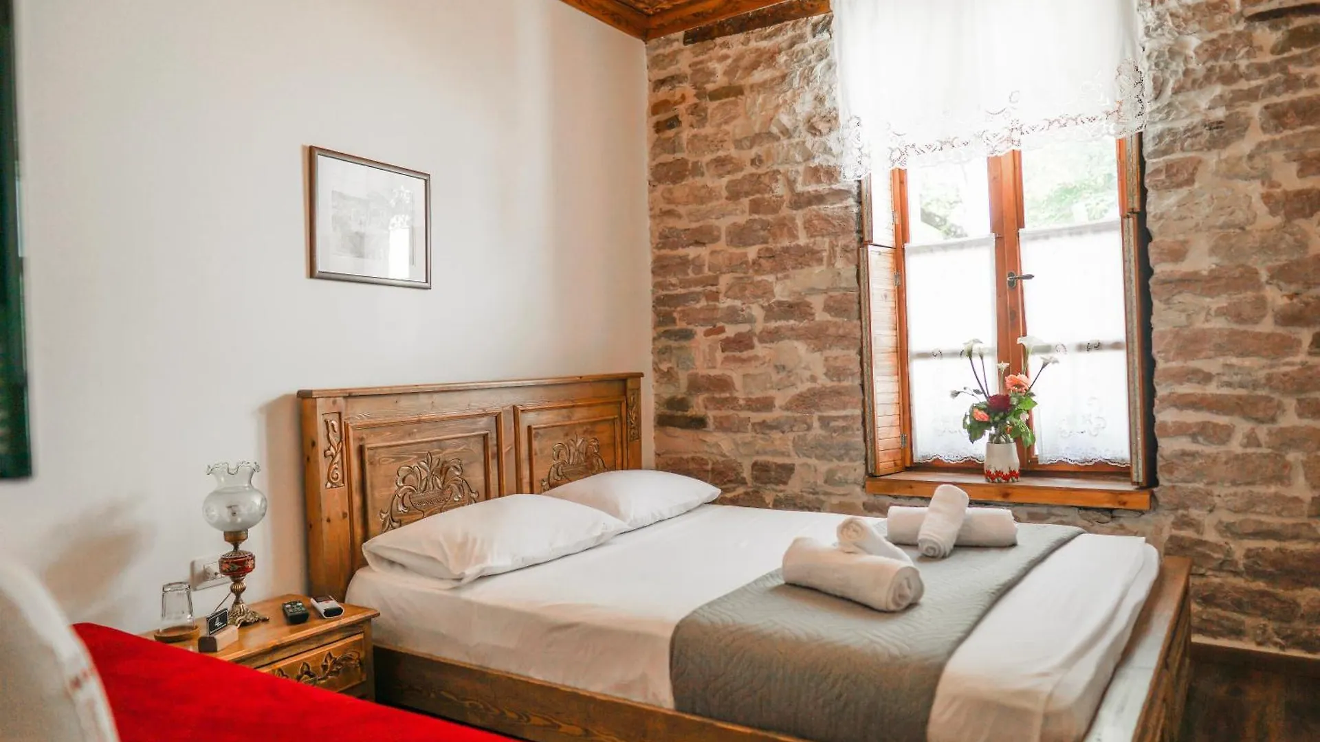 4 Rooms 1940 Gjirokaster 3*,  Albania