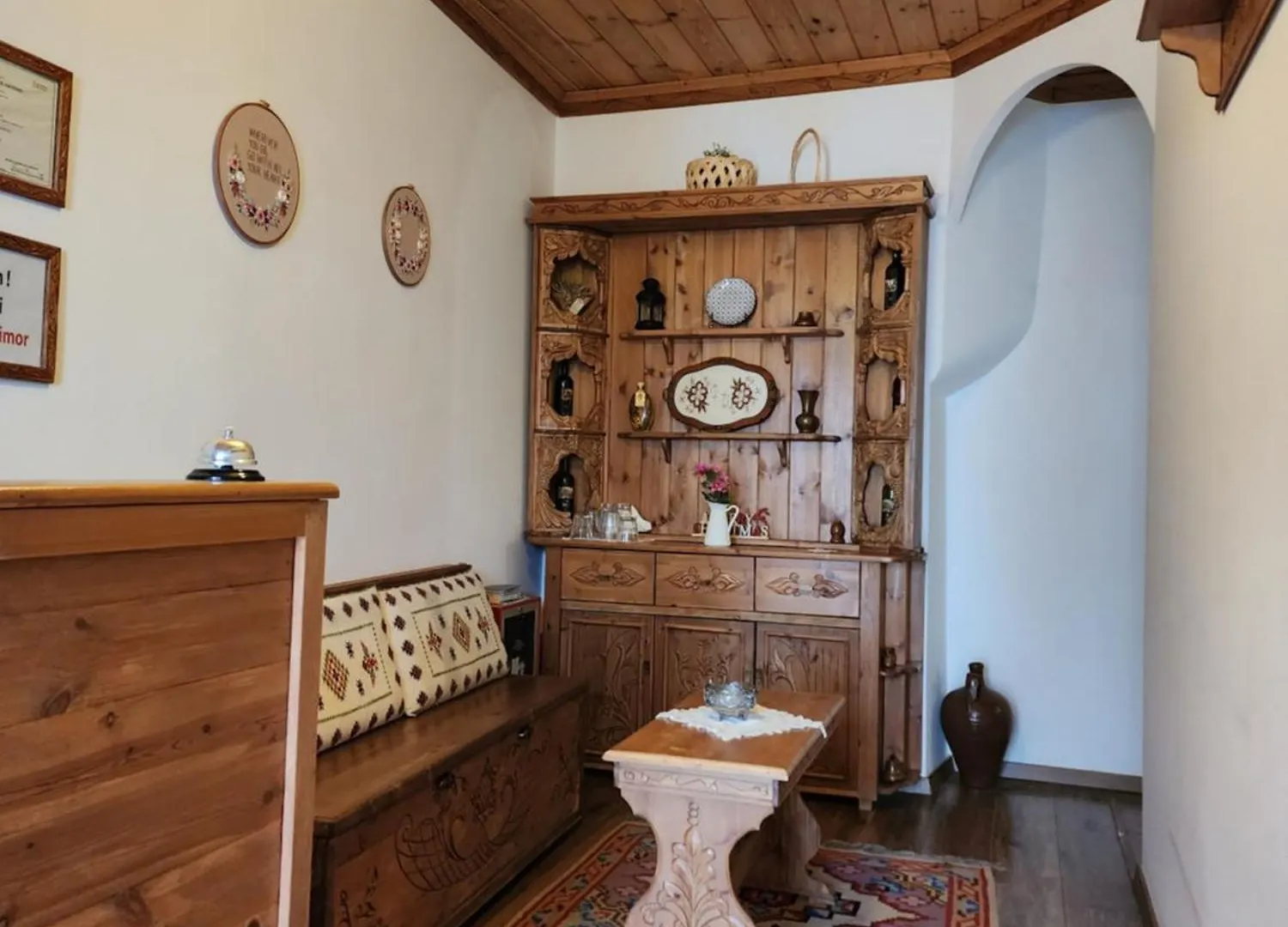 4 Rooms 1940 Gjirokaster 3*,